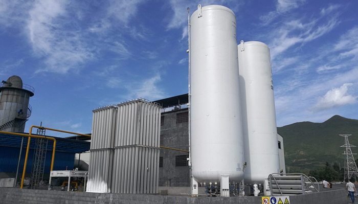 low-temperature LNG storage tank