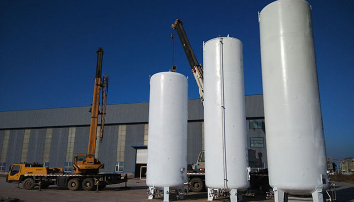 Precautions for the use of LNG tanks