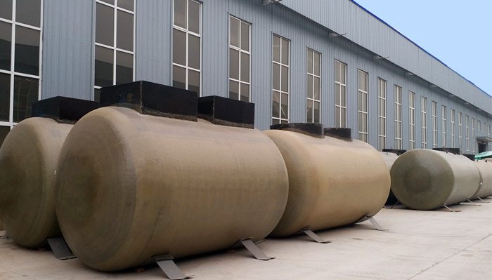 Environmental protection of oil storage tank