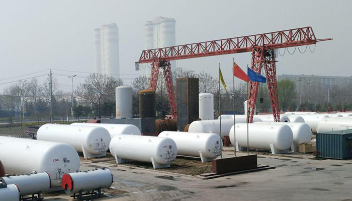 oxygen nitrogen and argon cryogenic tanks