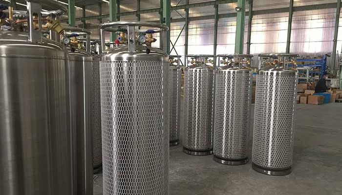 Dewar air tightness test