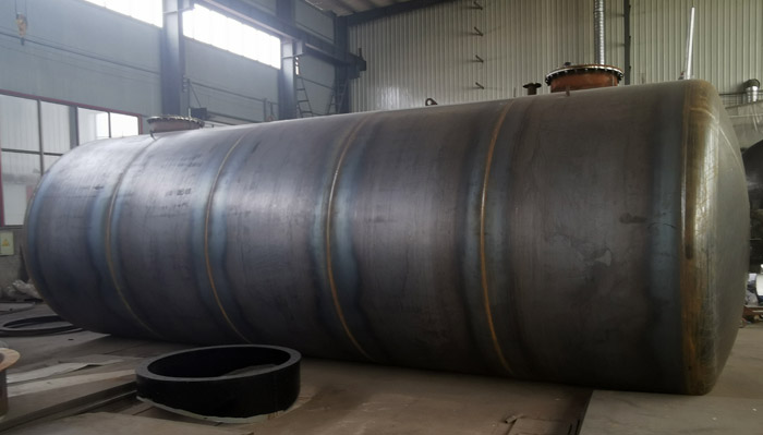 Case analysis of double-layer oil tank