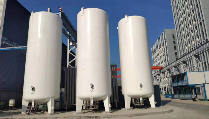 cryogenic liquid storage tanks