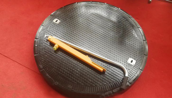 gas station oil tank well covers