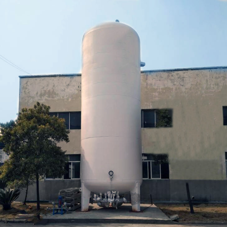 liquefied carbon dioxide storage tank