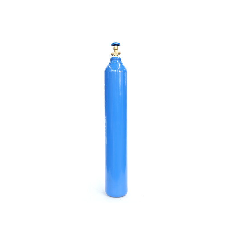 High pressure oxygen cylinder