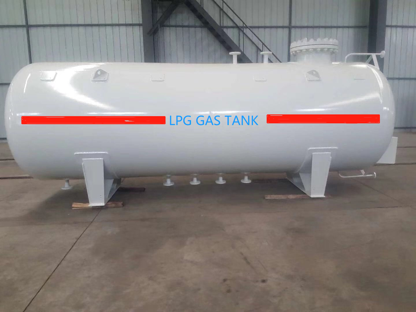 LPG storage tank safety equipment and facilities
