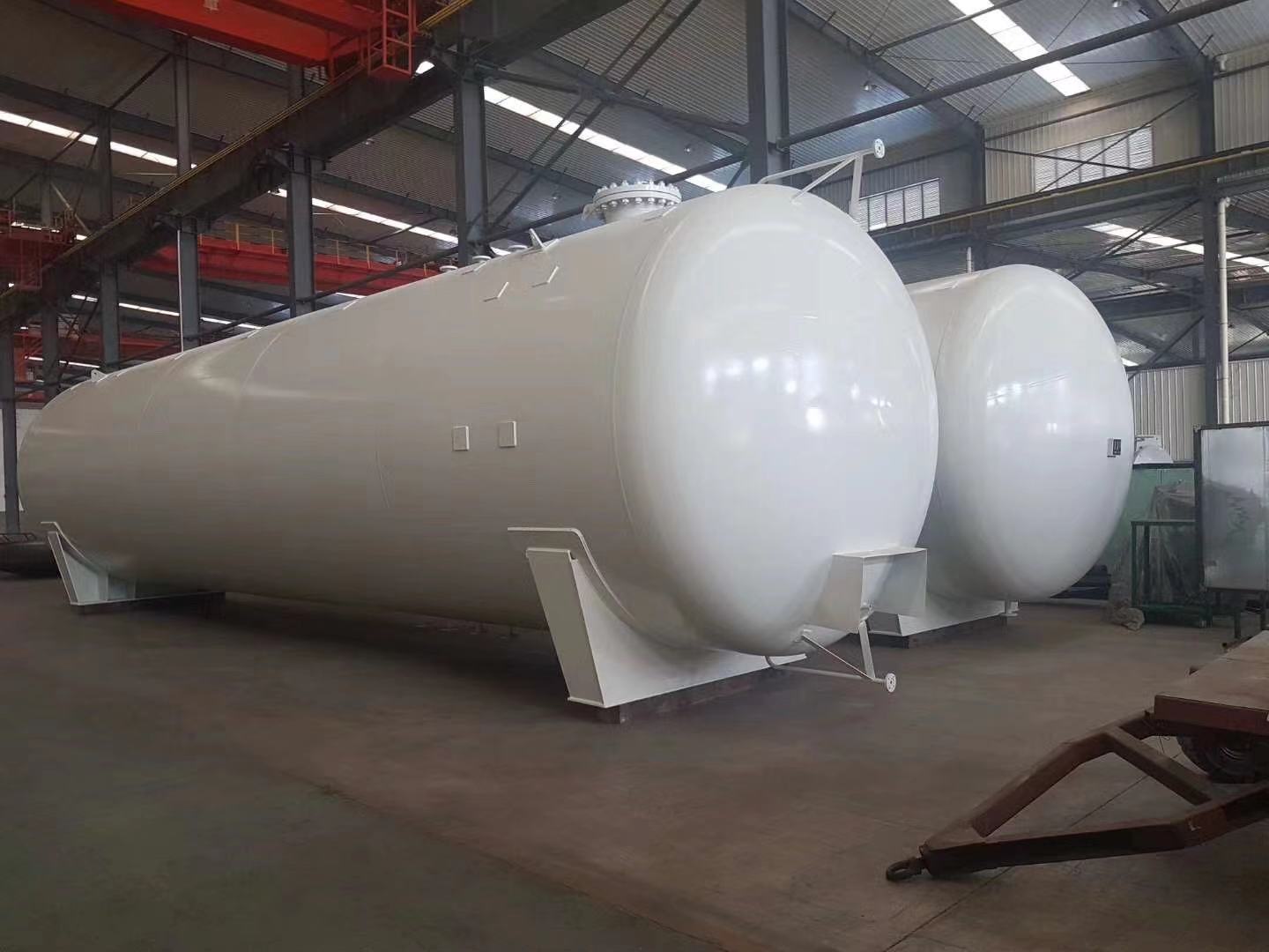 Bottom Structure Design of Liquefied Petroleum Gas Storage Tank