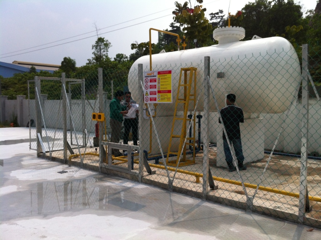 The process how to build a  cooking gas filling plant