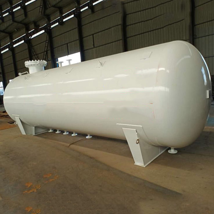 Liquefied petroleum gas storage tank safety distance
