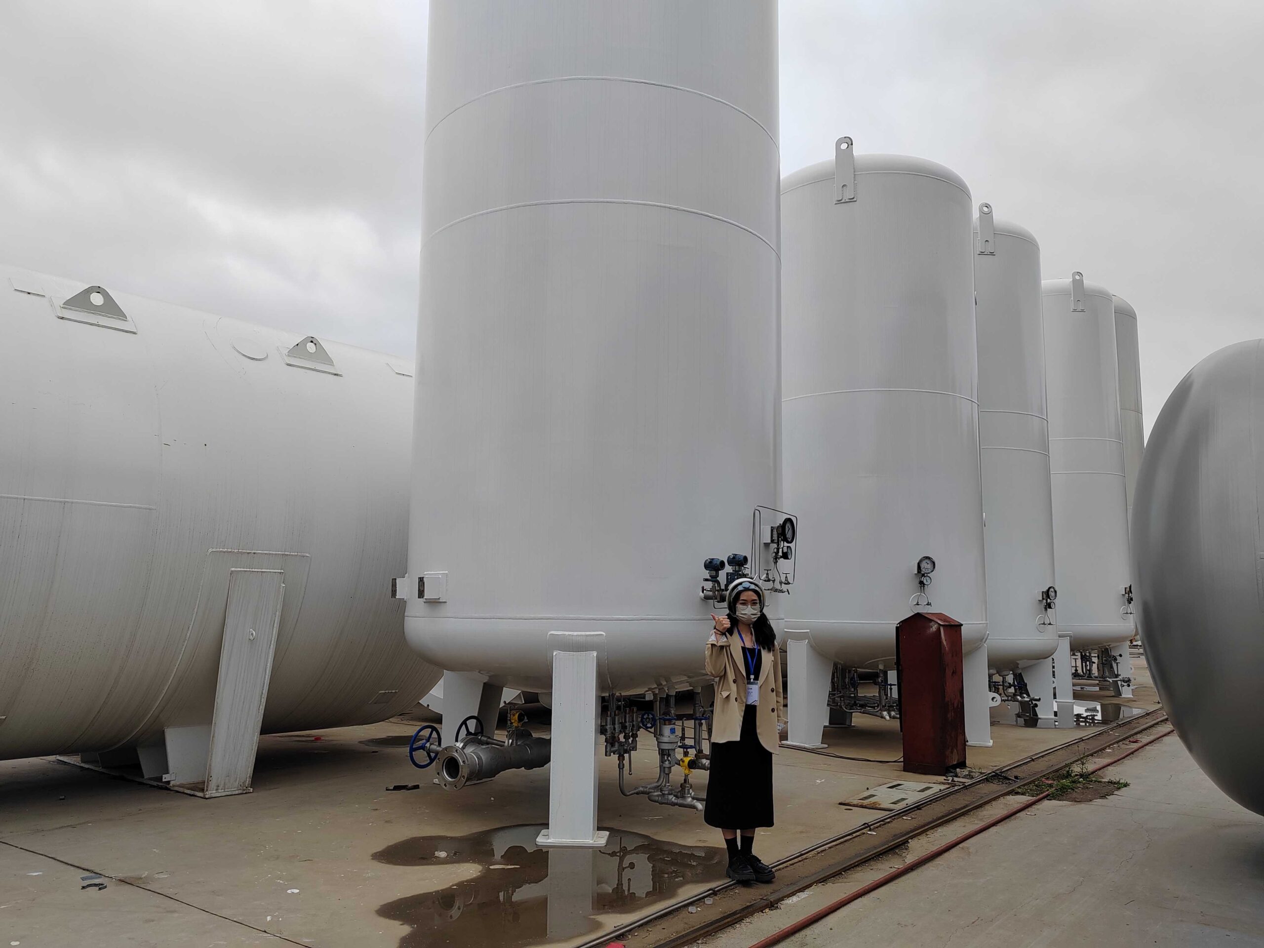Cryogenic tanks are important in many applications