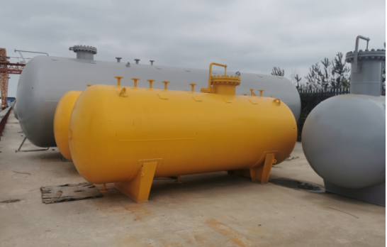 Tight quality control examination of storage tanks for liquefied petroleum gas (LPG)