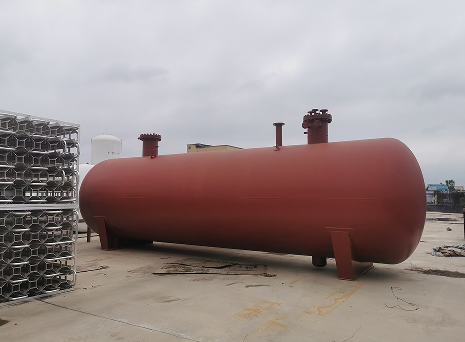 LPG horizontal storage tank equipment fixation