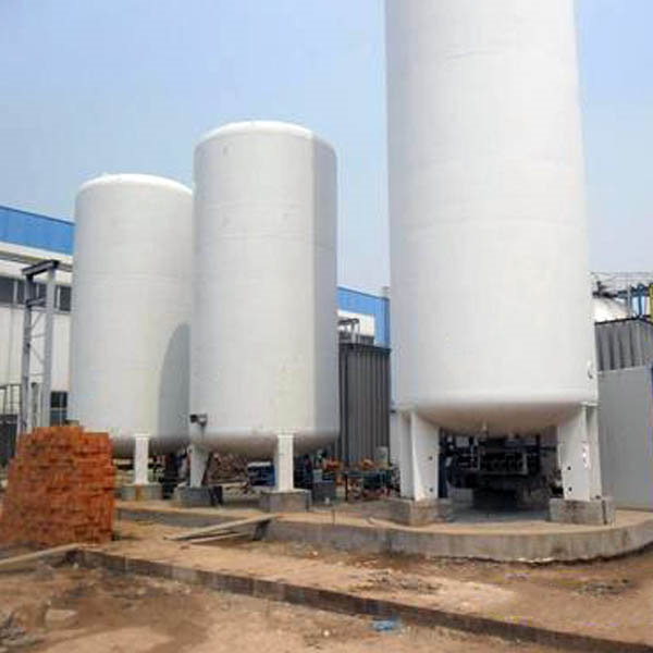 Normal use process of cryogenic storage tanks