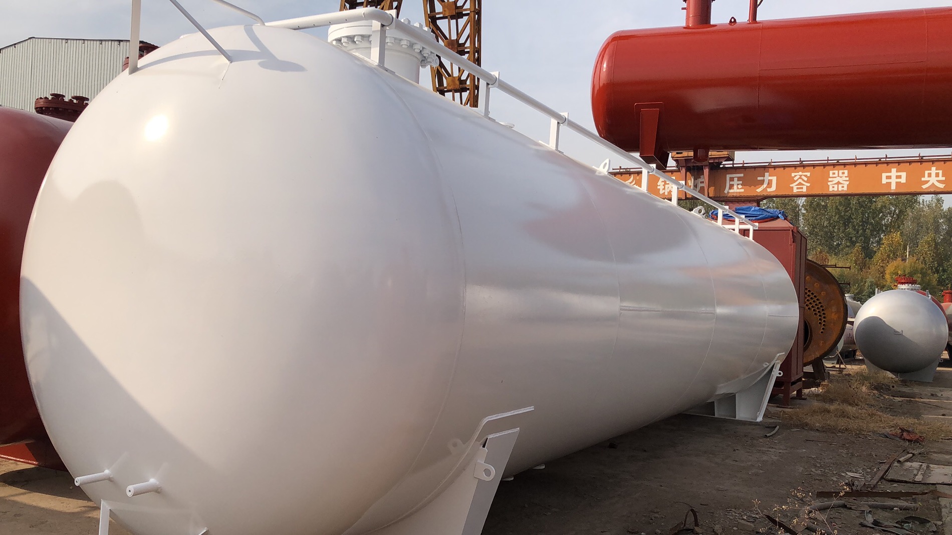lpg tank Inspection and replacement of safety devices