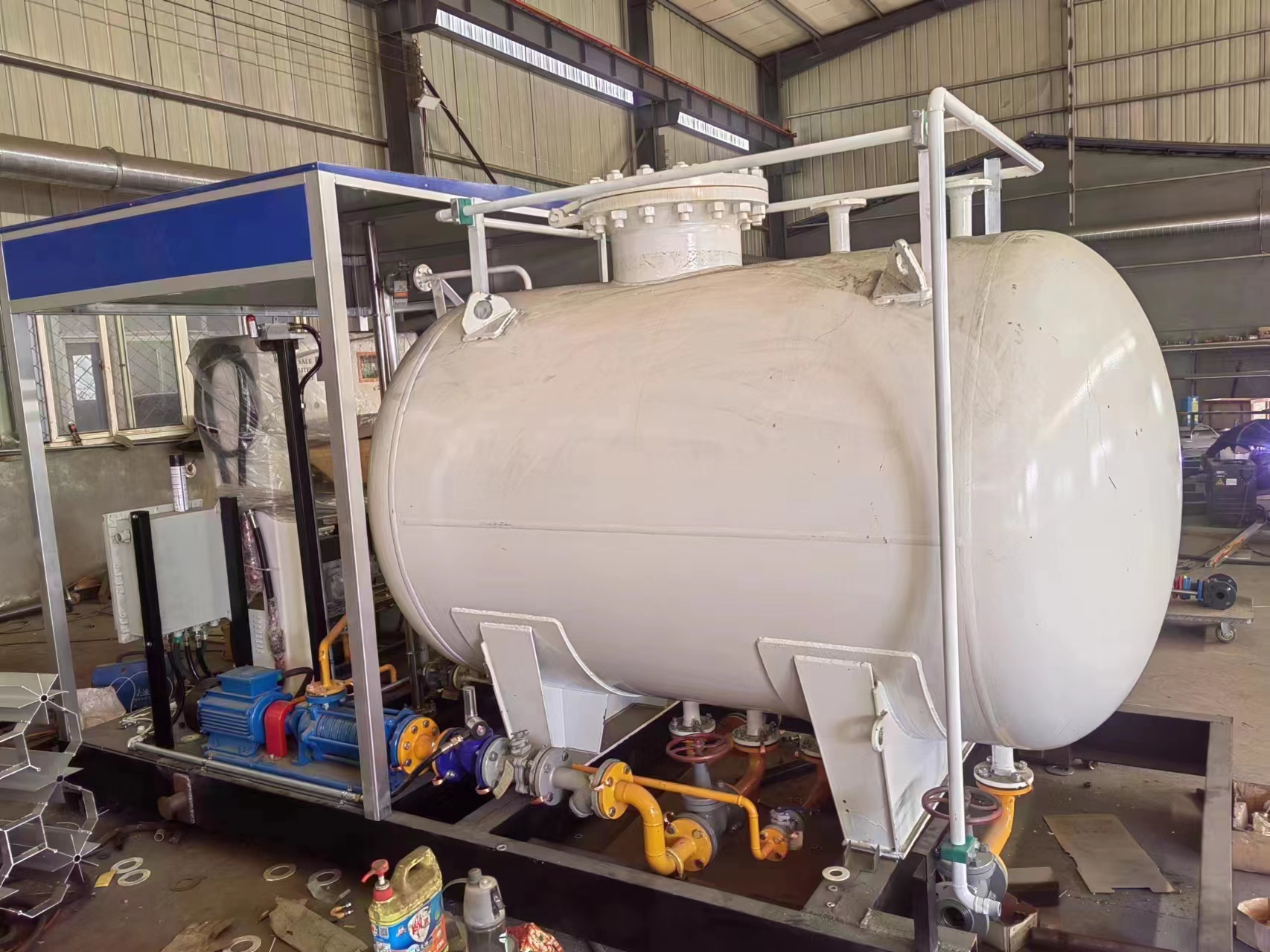 1. Ինչպես են արտադրվում LPG տանկերը: